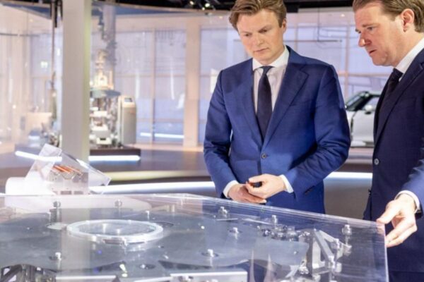 VDL Ceo and Dutch Minister of Defense Ruben Brekelmans